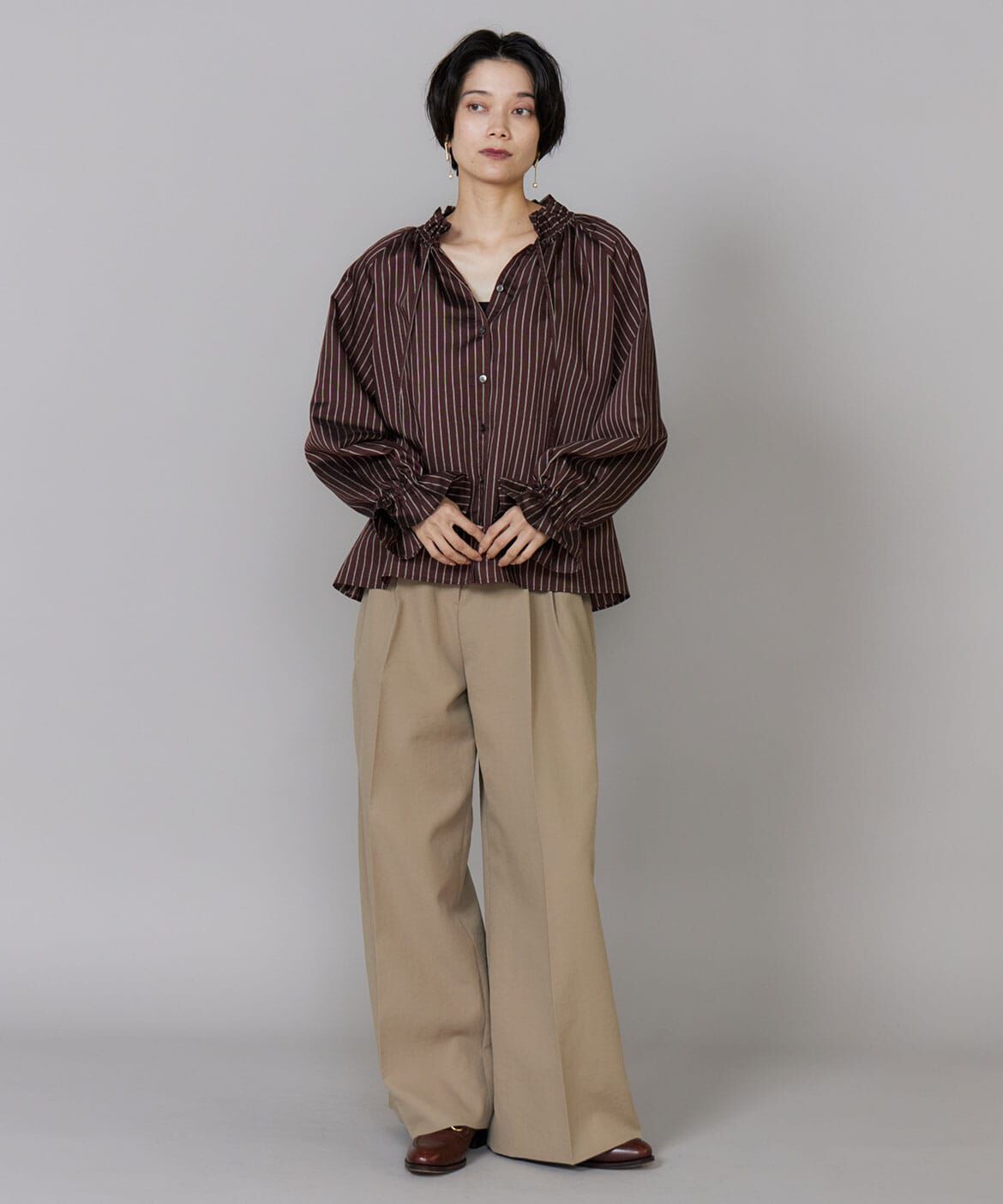 INED「ﾌﾘﾙﾈｯｸｽﾄﾗｲﾌﾟﾌﾞﾗｳｽ | 1枚で華やぐ大人ｷﾚｲめｽﾀｲﾙ」|シャツ・ブラウス|