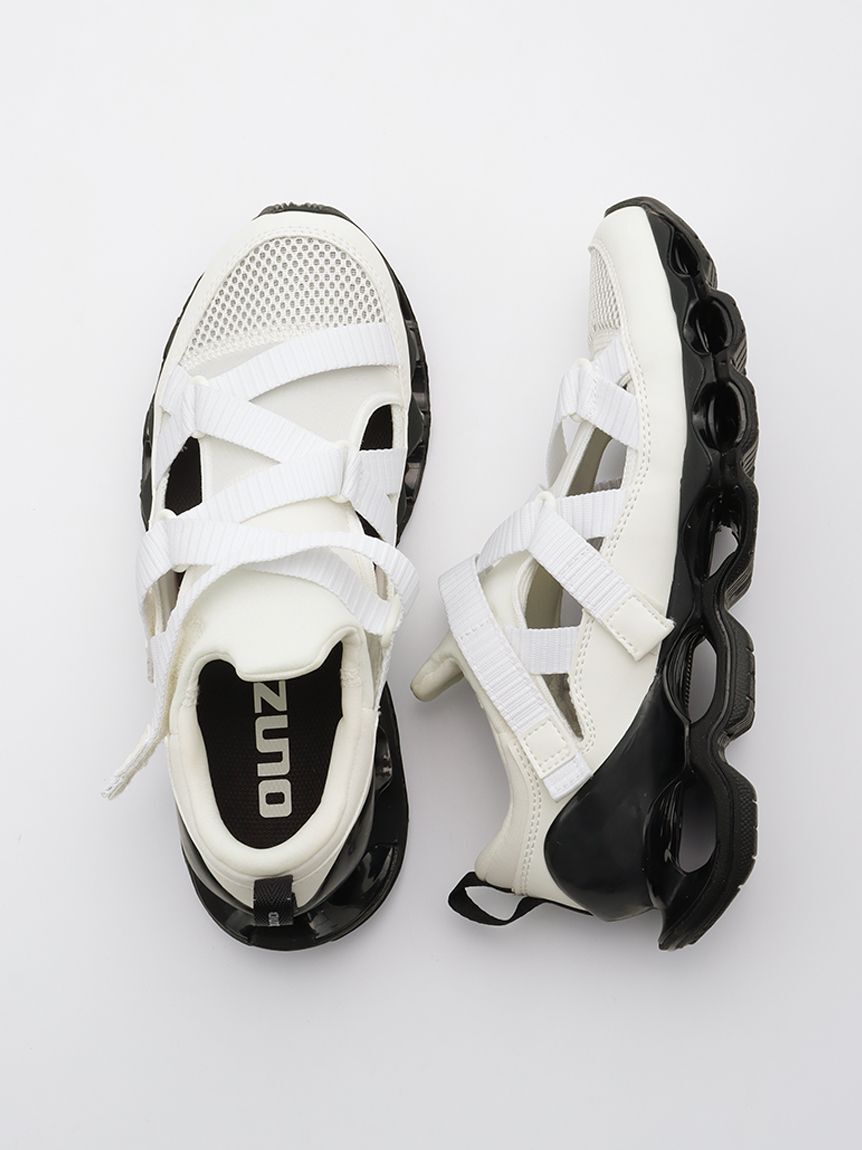 emmi「【Mizuno】WAVE PROPHECY Strap」|スニーカー|