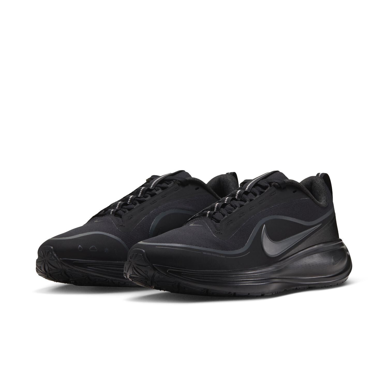NIKE「【NIKE】REVOLUTION 8 UTILITY」|スニーカー|
