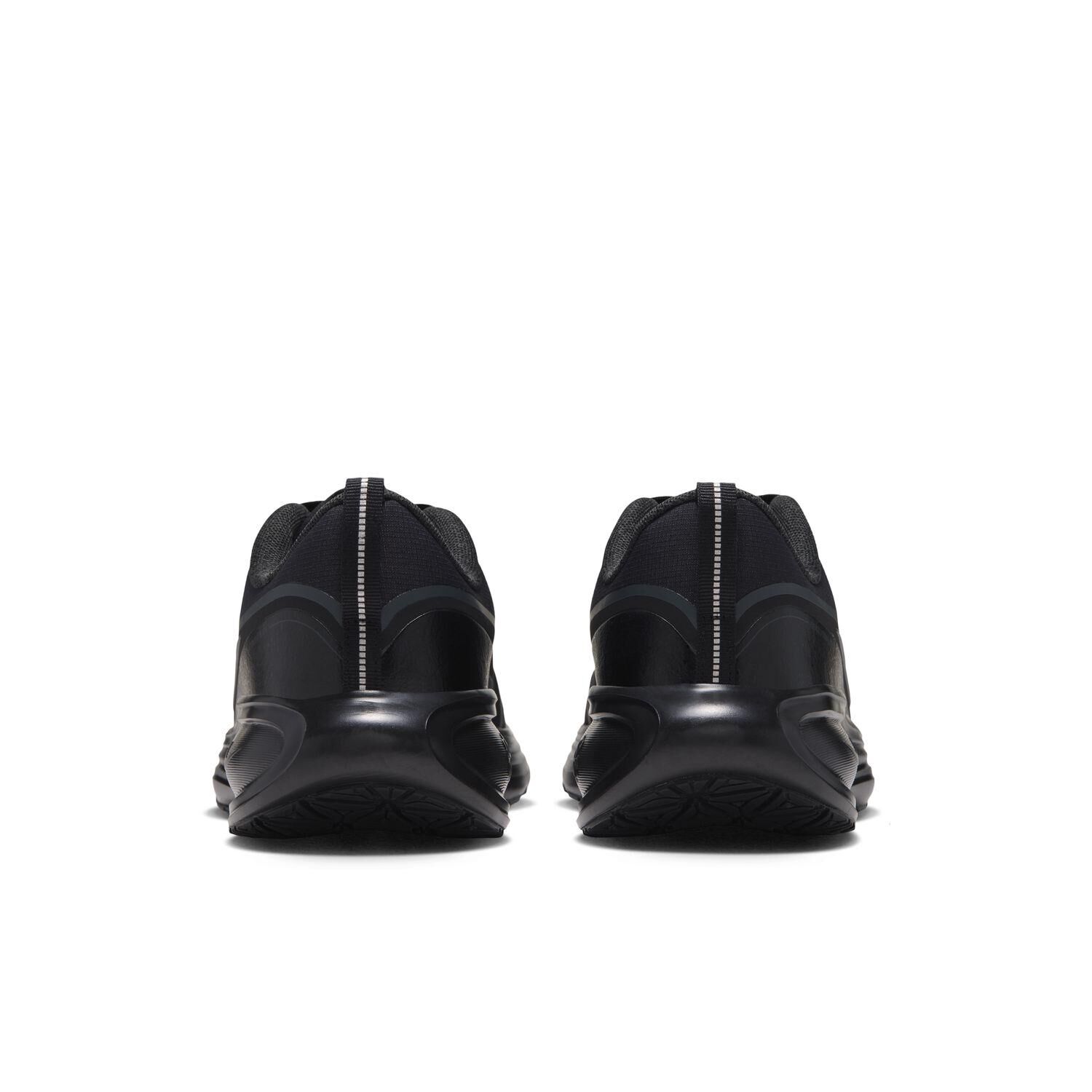 NIKE「【NIKE】REVOLUTION 8 UTILITY」|スニーカー|