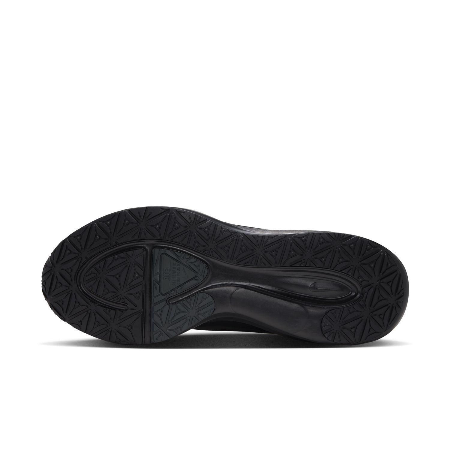 NIKE「【NIKE】REVOLUTION 8 UTILITY」|スニーカー|