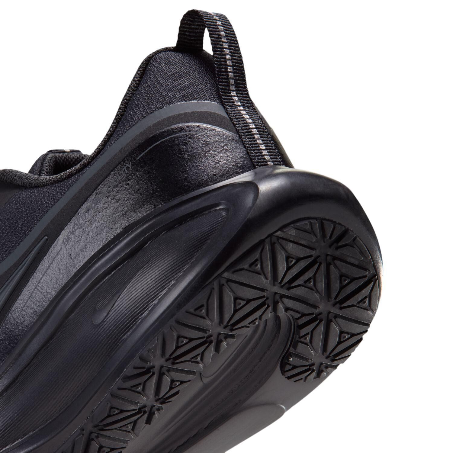 NIKE「【NIKE】W REVOLUTION 8 UTILITY」|スニーカー|