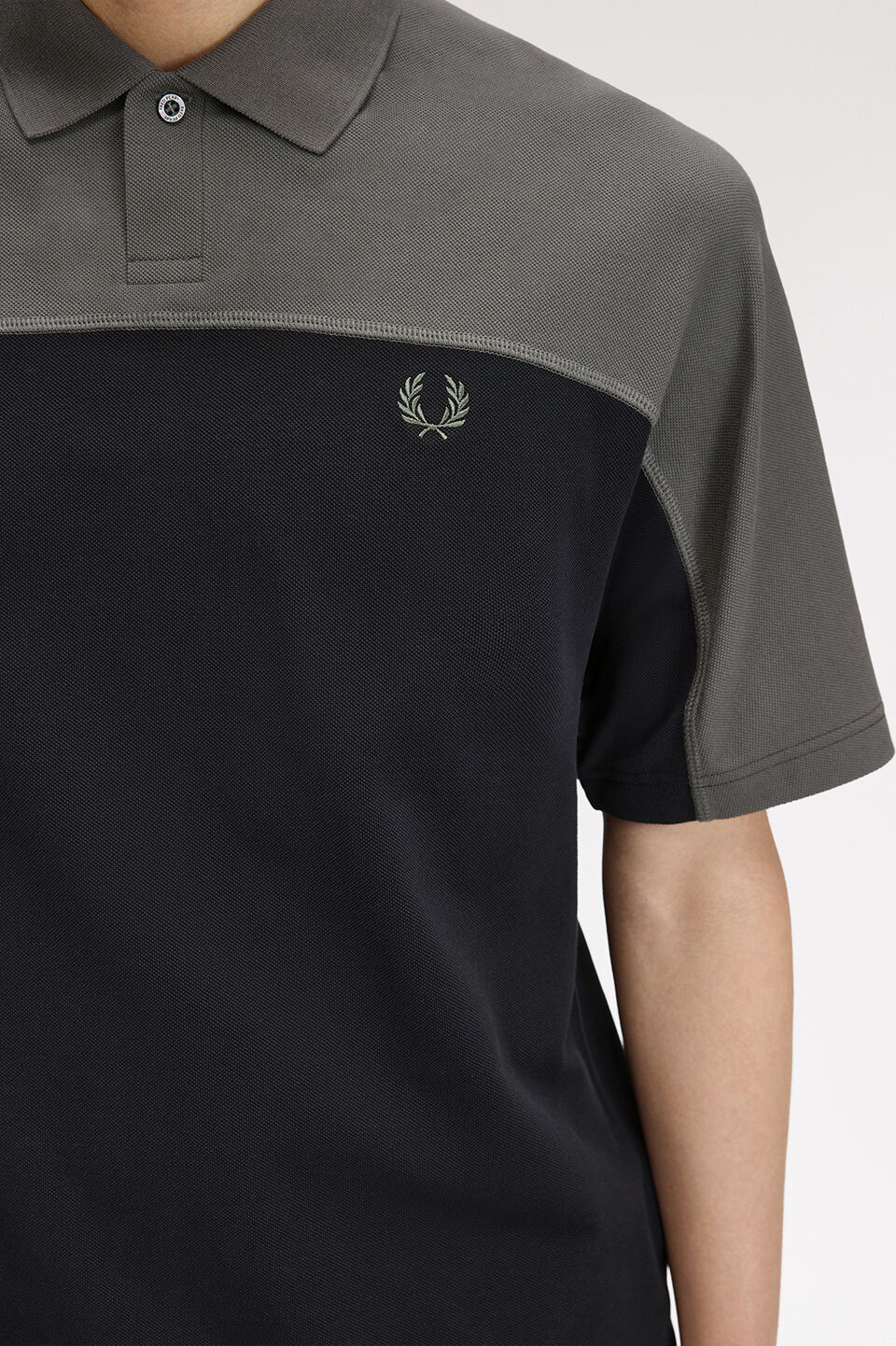 FRED PERRY 「FRED PERRY／Colour Block Polo Shirt／カラーブロックポロシャツ」|ポロシャツ|