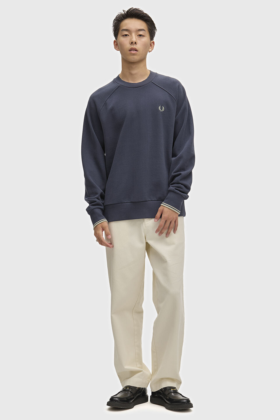 FRED PERRY 「FRED PERRY／Tipped Crew Neck Sweatshirt／ティップドクルーネックロゴスウェット」|スウェット・ジャージ|