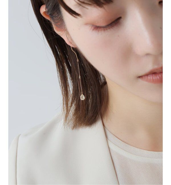 Lilas by Spick&Span「ティアドロップルチルピアス K10（両耳）」|ピアス|