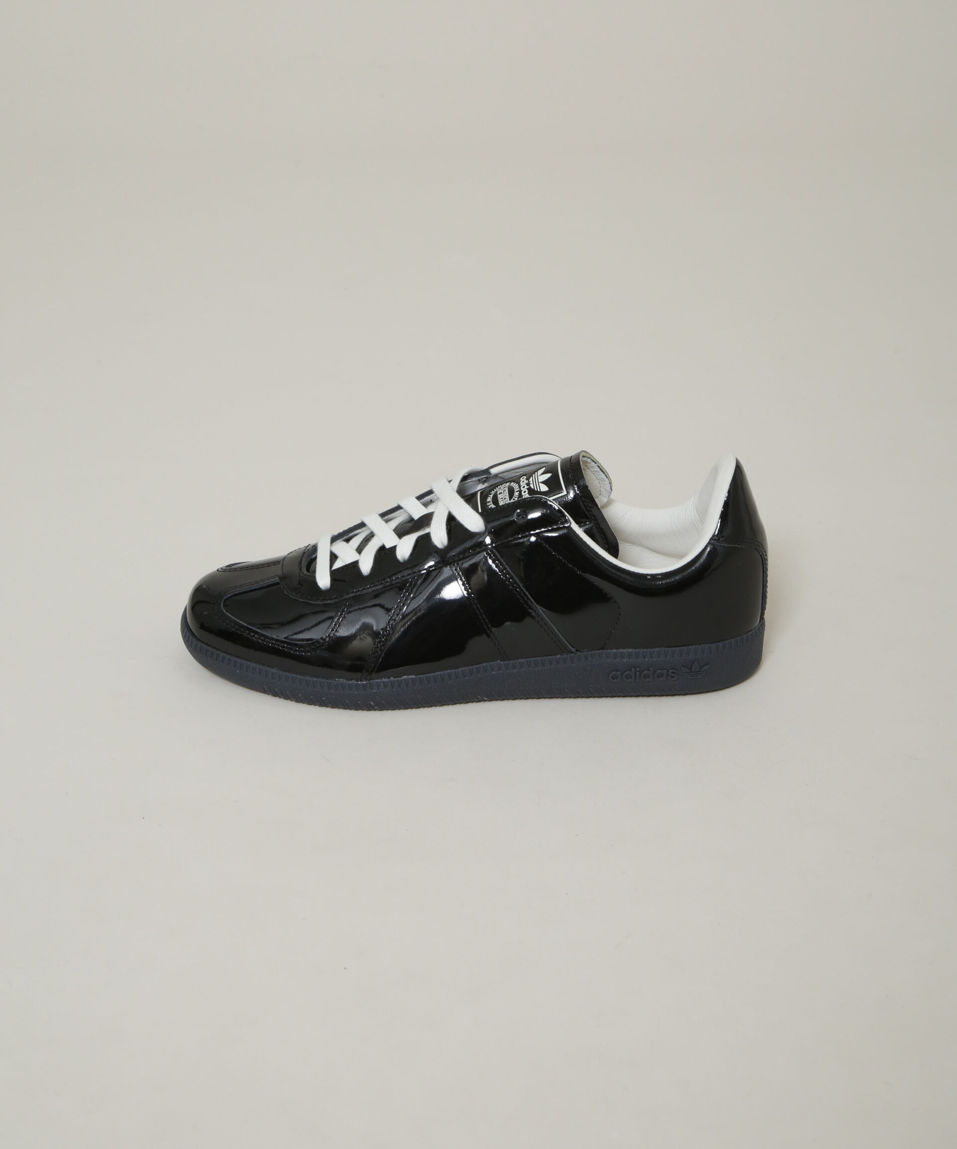 nano･universe「adidas/BW ARMY」|スニーカー|