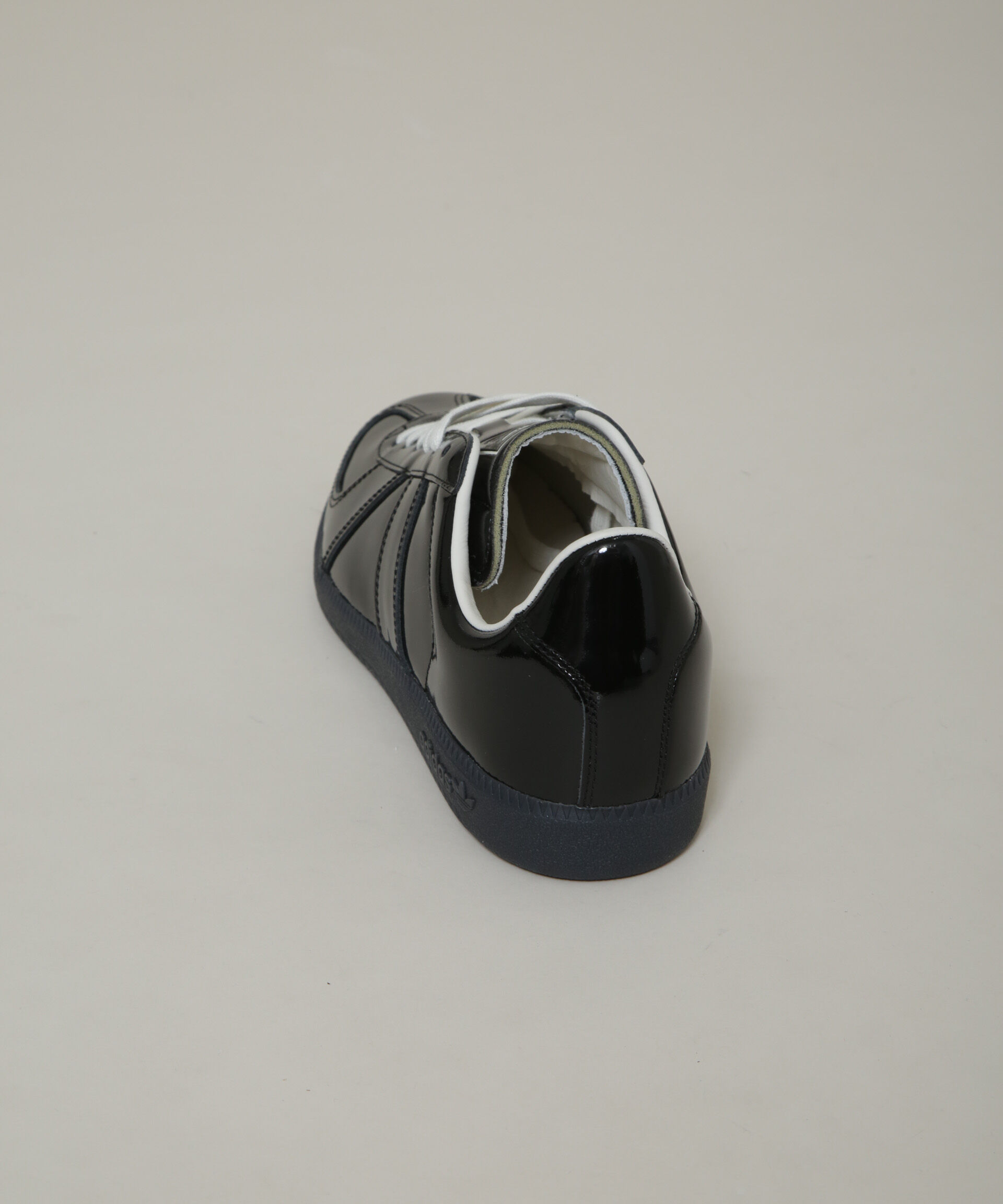 nano･universe「adidas/BW ARMY」|スニーカー|