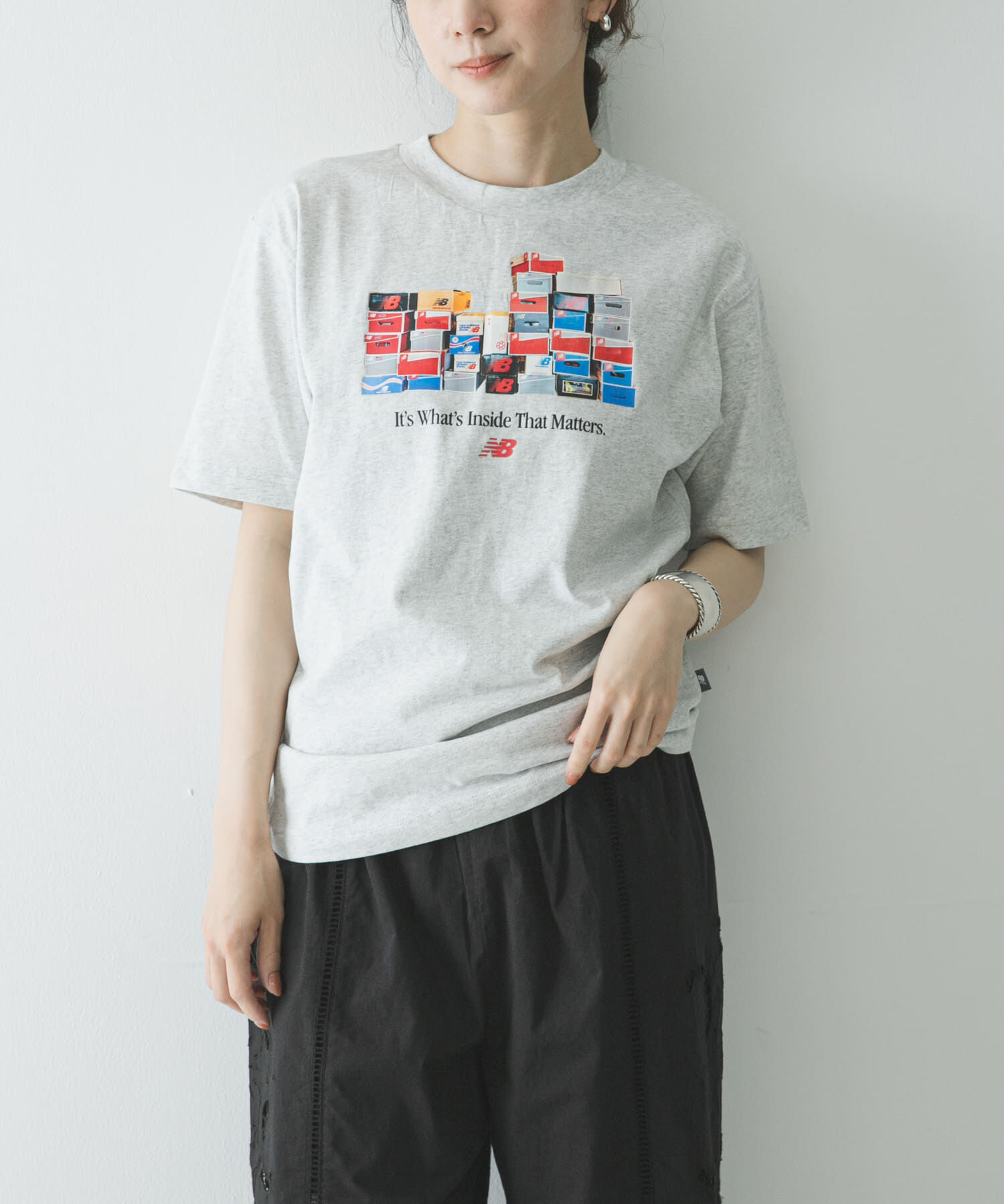 URBAN RESEARCH「NEW BALANCE　ボックスTシャツ」|Tシャツ・カットソー|ライトグレー