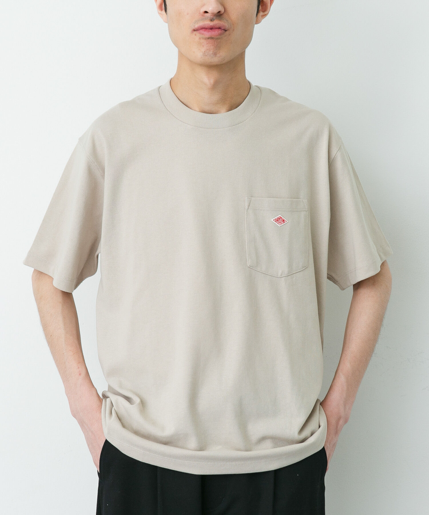 URBAN RESEARCH DOORS「DANTON　POCKET T-SHIRTS」|Tシャツ・カットソー|ベージュ