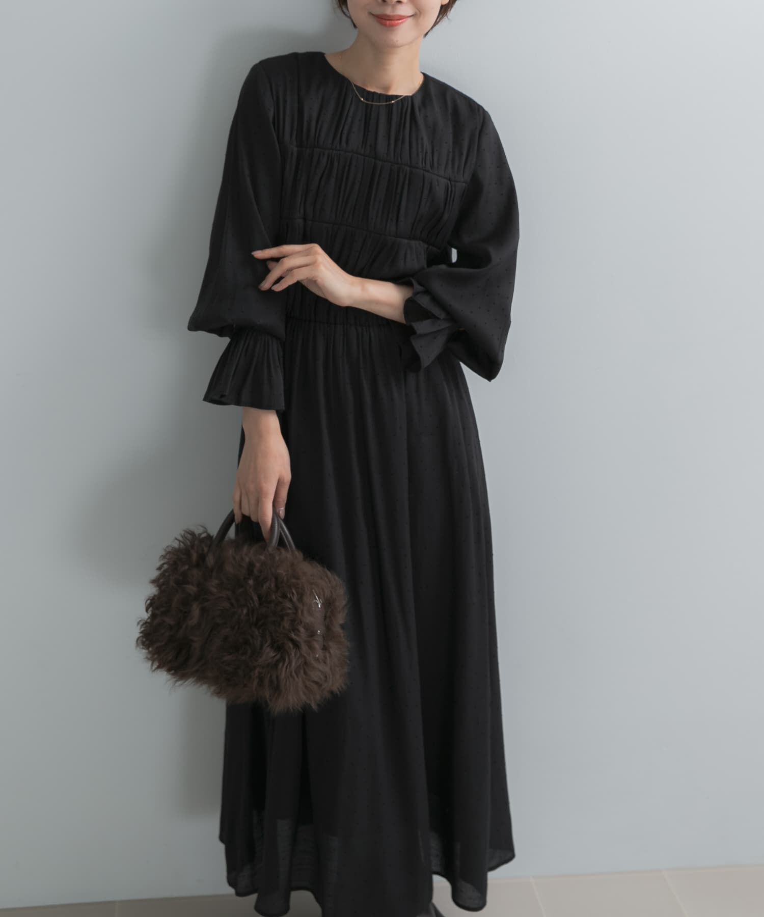 URBAN RESEARCH ROSSO「シャーリングドットワンピース」|ワンピース|