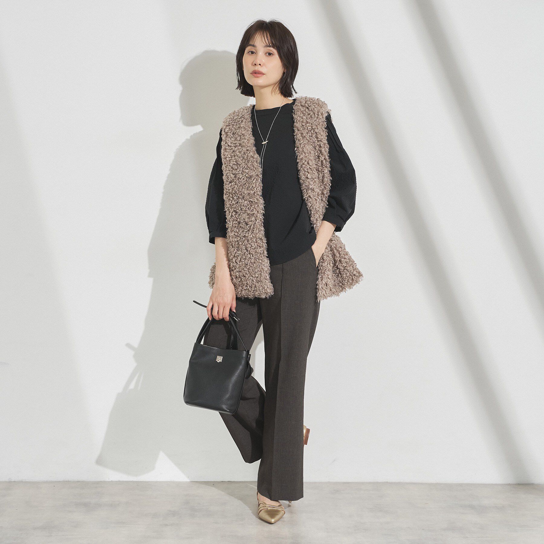 INDIVI「【初秋にピッタリ！／洗える】凹凸素材ミニスタンドトップス」|Tシャツ・カットソー|