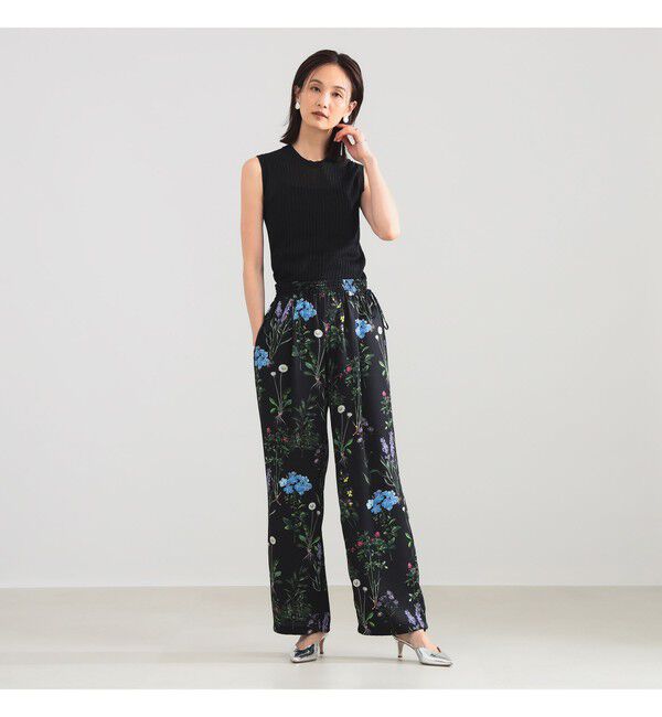 BEAMS SELECTION for WOMEN「TICCA / フラワー プリント パンツ」|チノ|