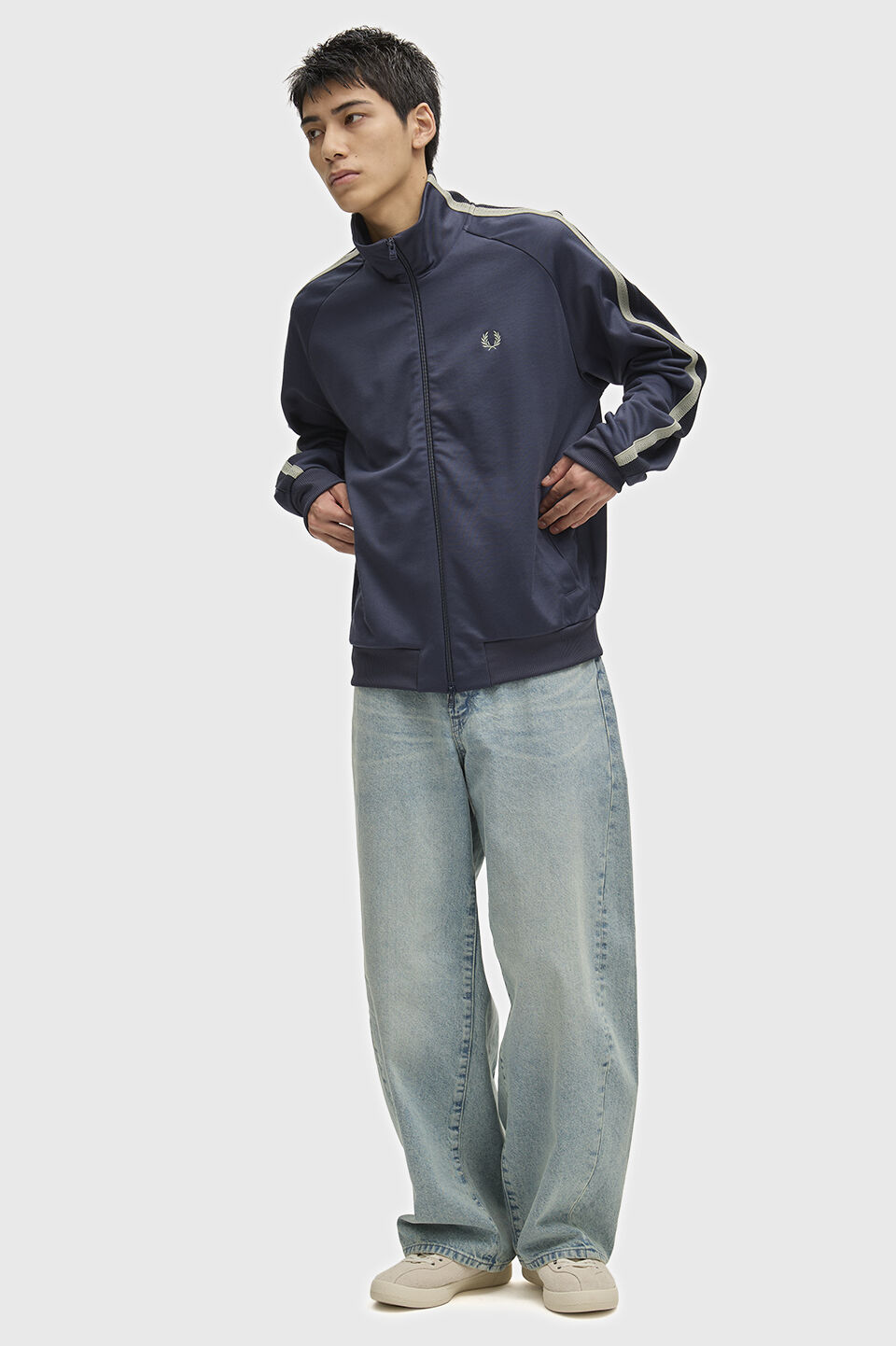 FRED PERRY 「FRED PERRY／Two Tone Mesh Tape Track Jacket／ツートーンメッシュテープトラックジャケット」|スウェット・ジャージ|