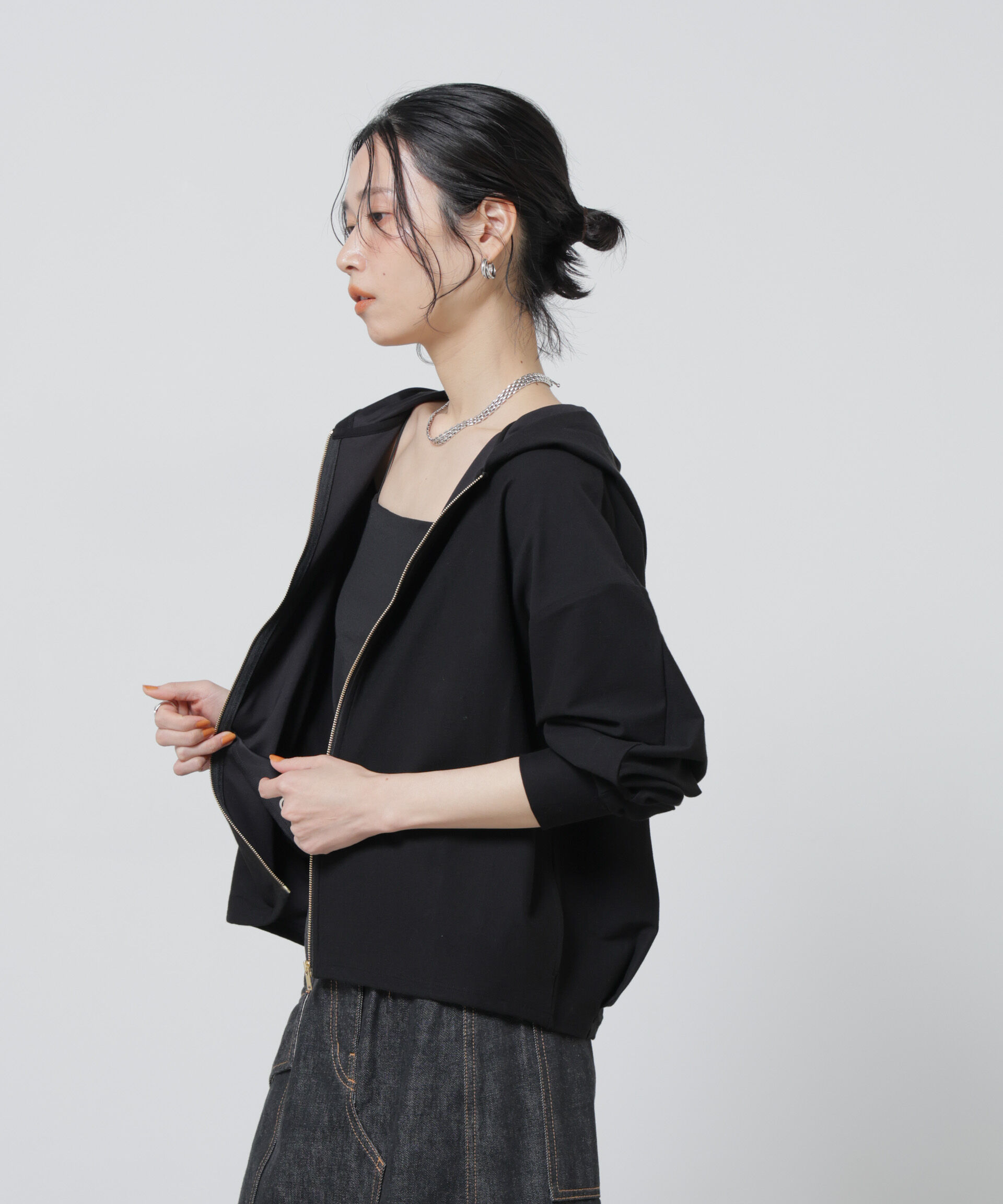 NANO universe「「Meaningful Continuity」coveross(R)ツイル調冷感プレーティング天竺パーカー」|Tシャツ・カットソー|