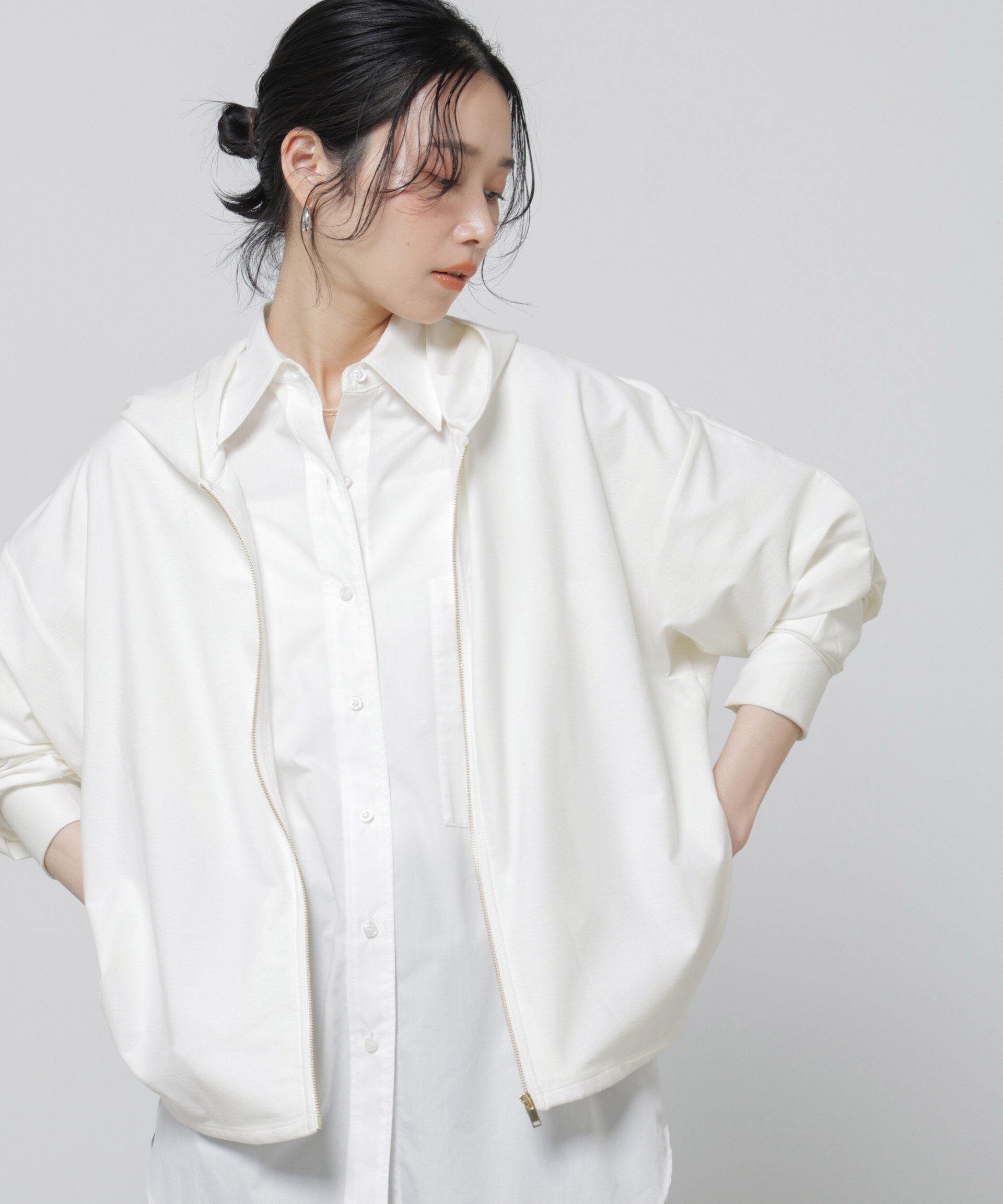 NANO universe「「Meaningful Continuity」coveross(R)ツイル調冷感プレーティング天竺パーカー」|Tシャツ・カットソー|