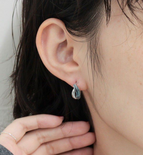 fredy emue「クリアカラーワンタッチリングピアス」|ピアス|