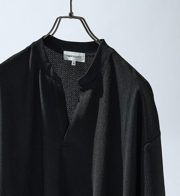 ABAHOUSE「CREPE JERSEY ヘンリーネック スキッパーTシャツ」|Tシャツ・カットソー|ブラック