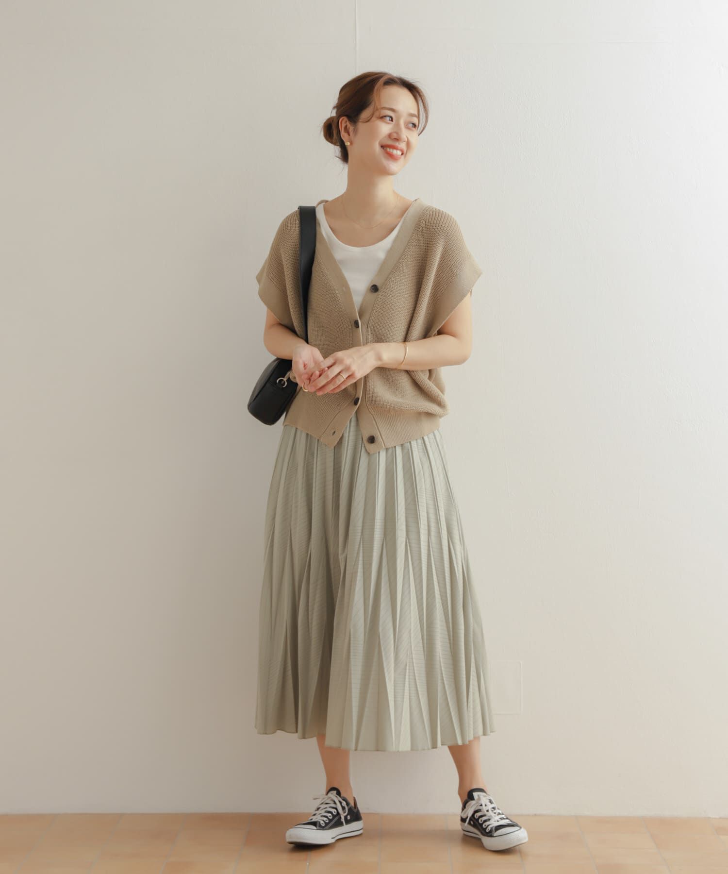 URBAN RESEARCH DOORS「オパール加工変形プリーツスカート」|スカート|