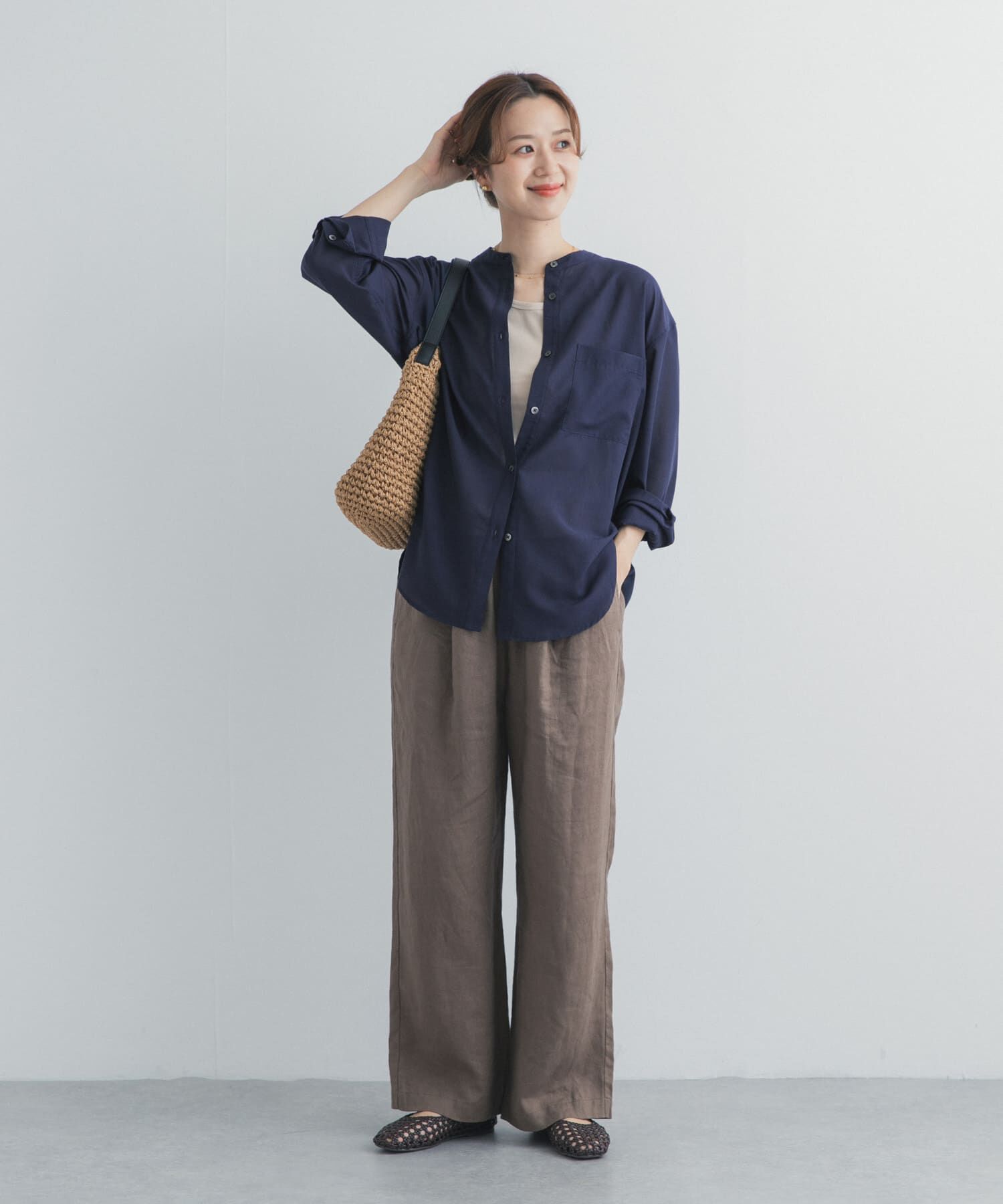 URBAN RESEARCH DOORS「『UR TECH』バンドカラーシャツ」|シャツ・ブラウス|
