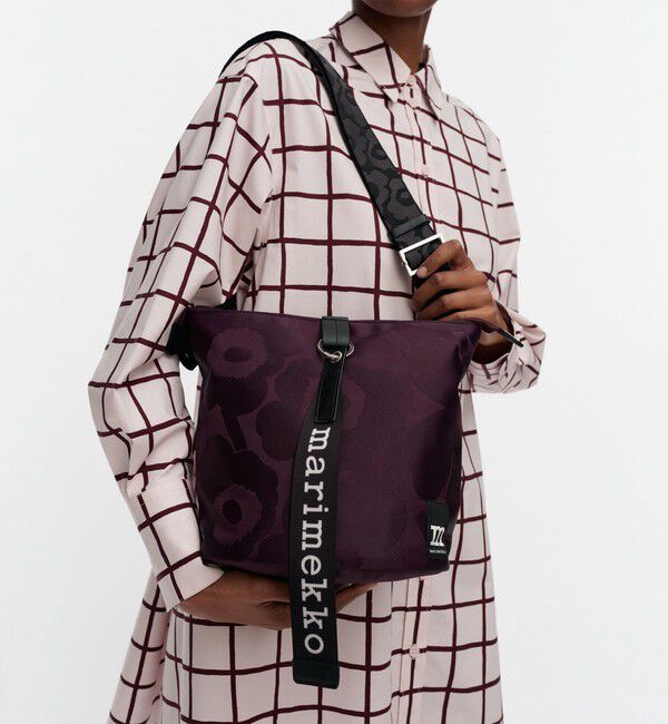 Marimekko「Carry All Unikko ショルダーバッグ」|ショルダー・メッセンジャー|