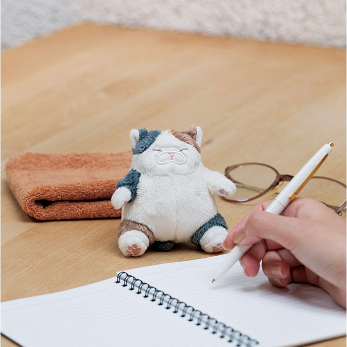 BACKYARD FAMILY「マスコット 通販 ねこ肯定感 ネココウテイカン キーホルダー 御守りマスコット ストラップ」|チャーム・キーホルダー|