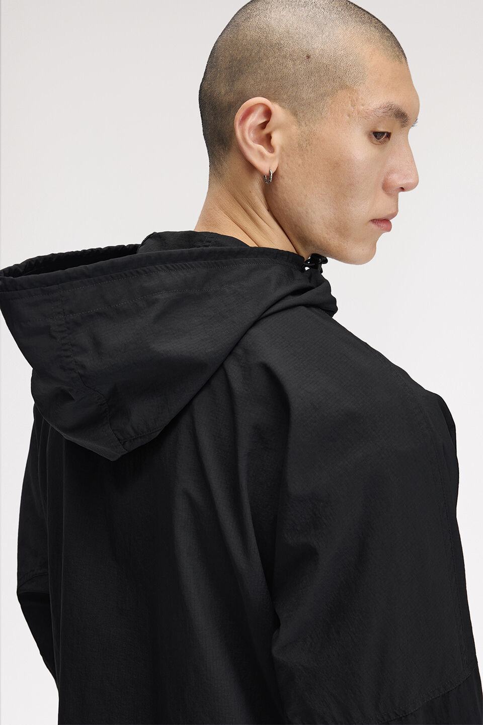 FRED PERRY 「FRED PERRY／Cropped Ripstop Parka／クロップドリップストップパーカ」|ブルゾン・スタジャン|