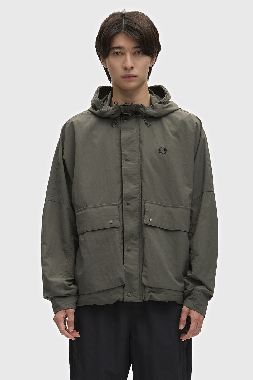 FRED PERRY 「FRED PERRY／Cropped Ripstop Parka／クロップドリップストップパーカ」|ブルゾン・スタジャン|