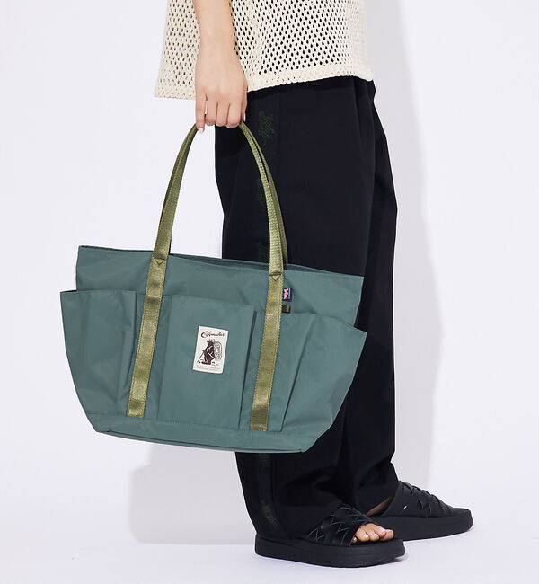ABAHOUSE「【COBMASTER/コブマスター】 Air WP DESERT TOTE810」|ショルダー・メッセンジャー|カーキ