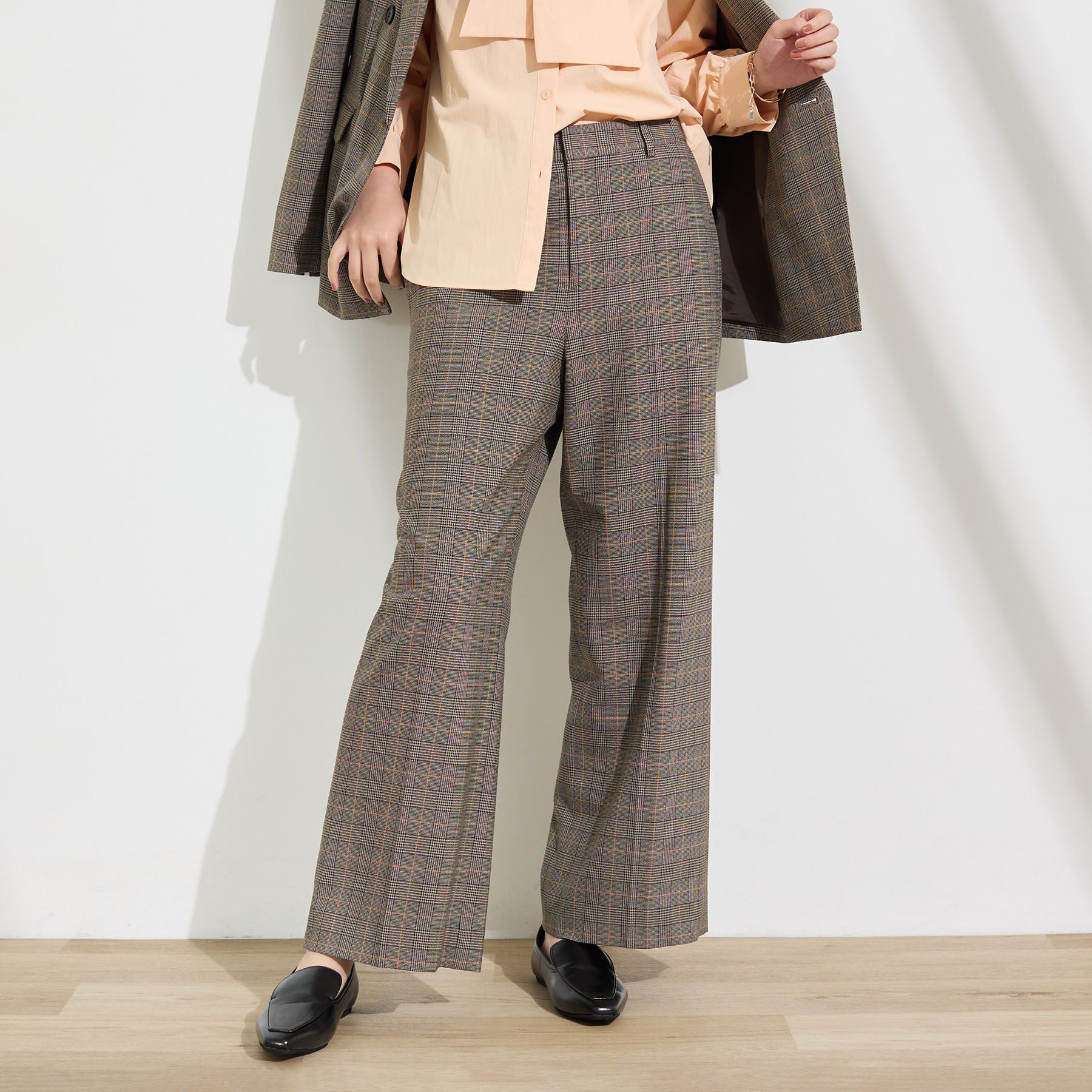 INDIVI「【洗濯機OK／ストレッチ◎】ストレートワイドパンツ」|その他|キャメルブラウン(2