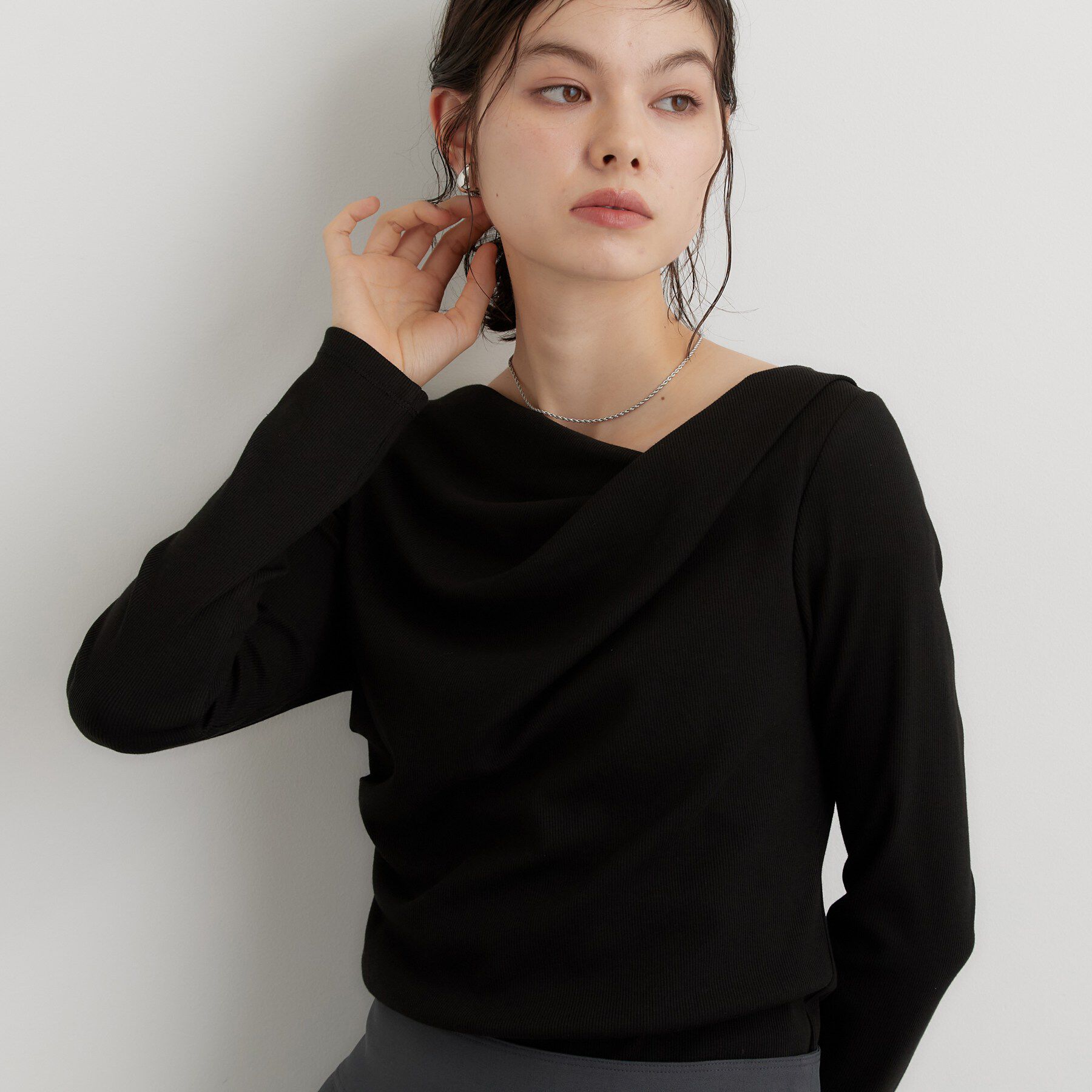 THE SHOP TK「ドレープネック リブカットソー」|Tシャツ・カットソー|ブラック(019)
