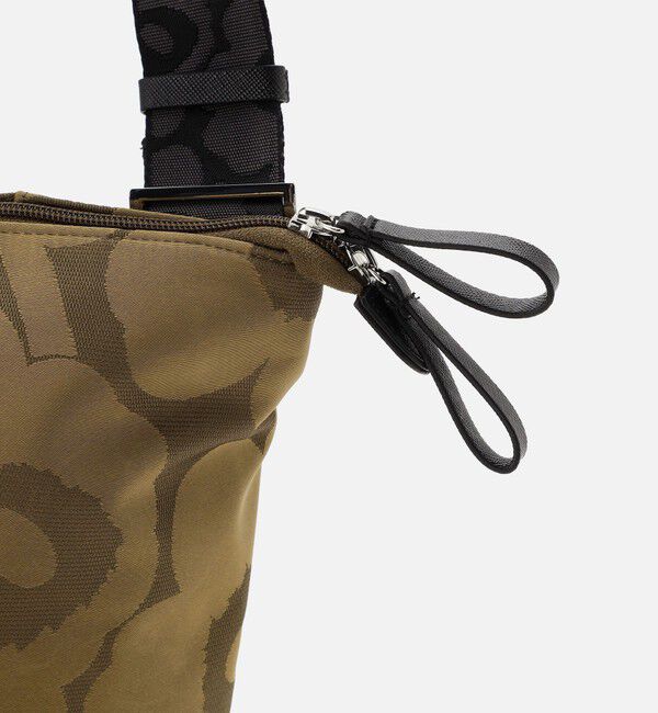 Marimekko「【アジア限定】Carry All Unikko ショルダーバッグ」|ショルダー・メッセンジャー|