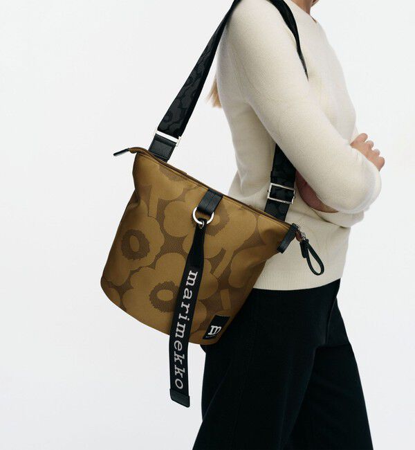 Marimekko「【アジア限定】Carry All Unikko ショルダーバッグ」|ショルダー・メッセンジャー|