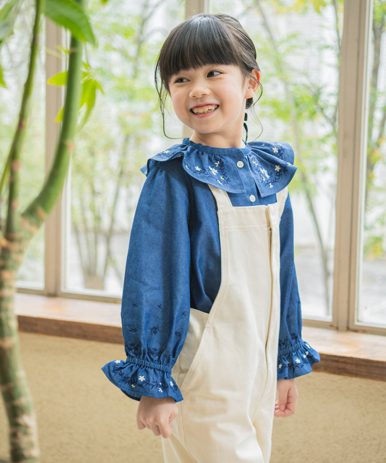 URBAN RESEARCH DOORS「『150サイズあり』フリルカラー刺繍ブラウス(KIDS)」|その他|ブルー