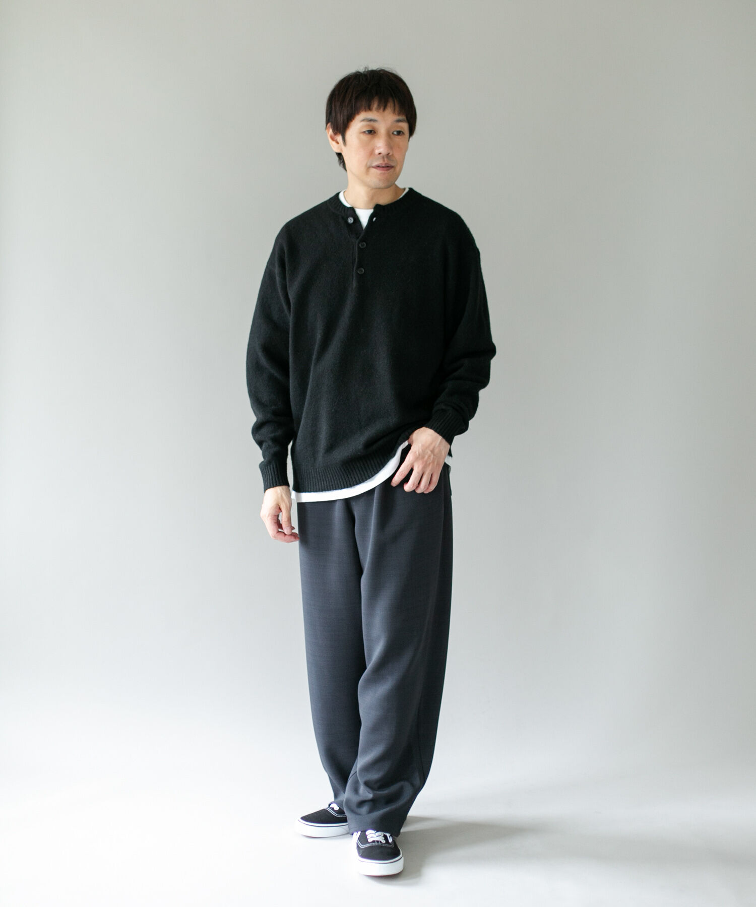 URBAN RESEARCH DOORS「『WEB限定』ウール混もちもちヘンリーネックニット」|ニット・セーター|