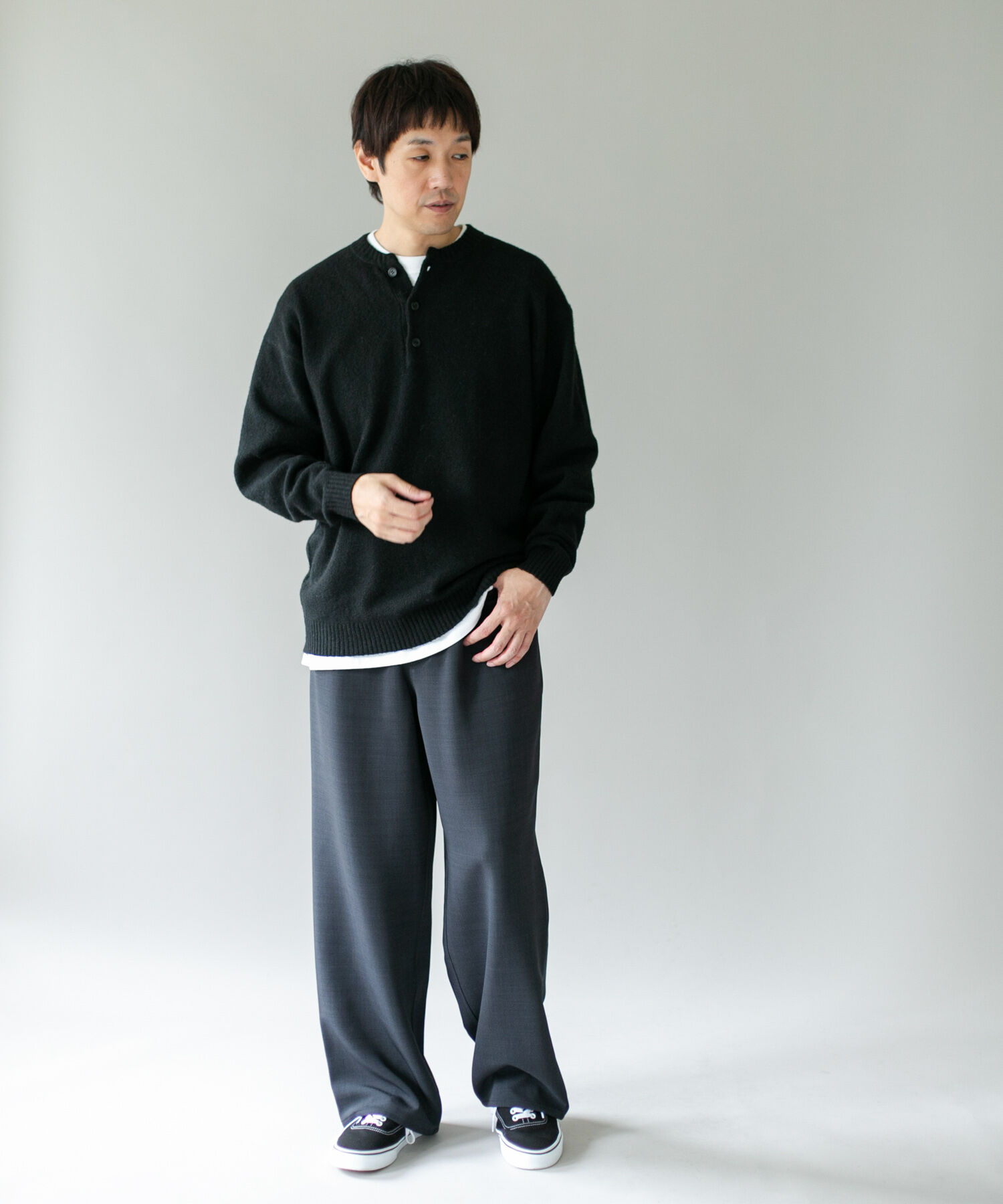 URBAN RESEARCH DOORS「『WEB限定』ウール混もちもちヘンリーネックニット」|ニット・セーター|