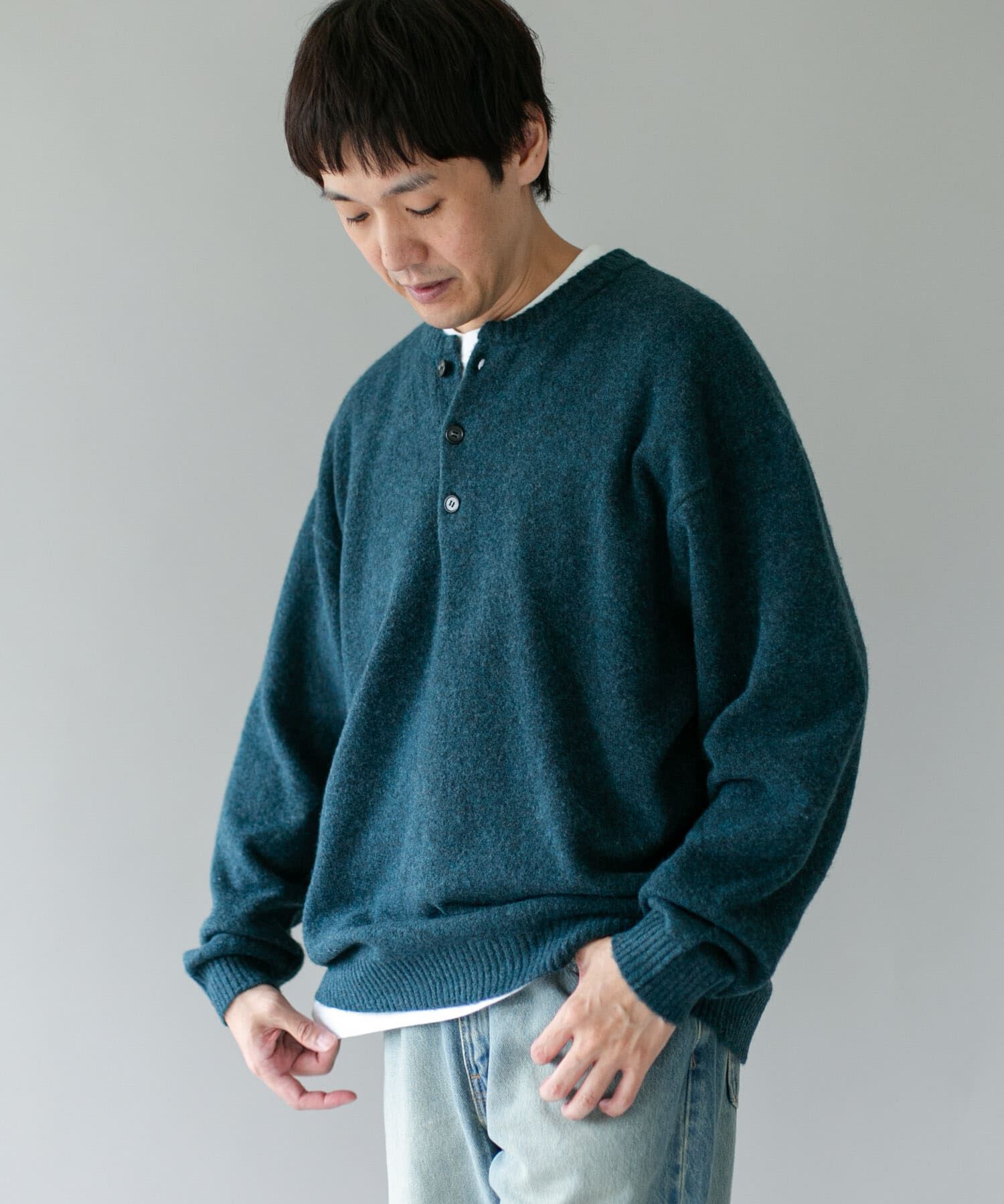URBAN RESEARCH DOORS「『WEB限定』ウール混もちもちヘンリーネックニット」|ニット・セーター|