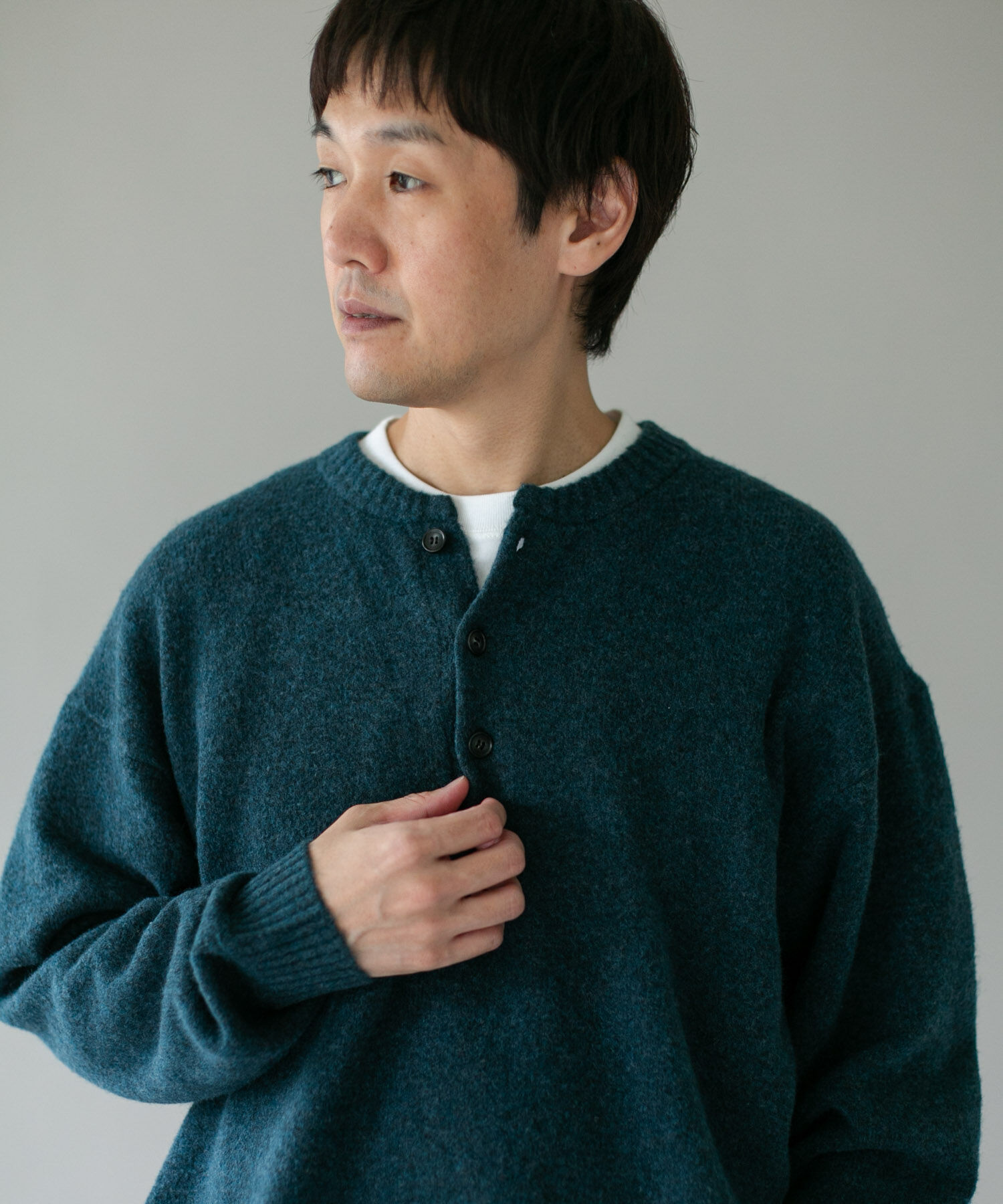 URBAN RESEARCH DOORS「『WEB限定』ウール混もちもちヘンリーネックニット」|ニット・セーター|