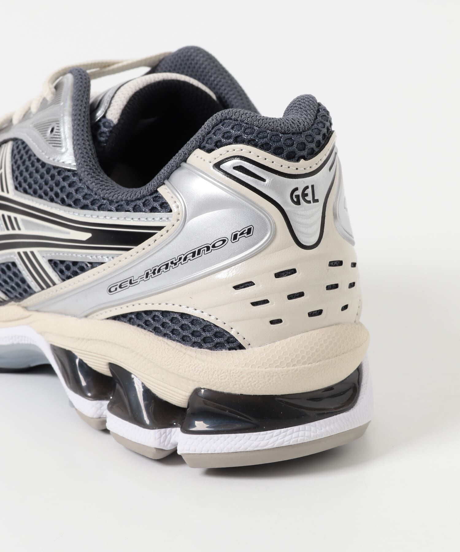URBAN RESEARCH「ASICS　GEL-KAYANO 14」|スニーカー|