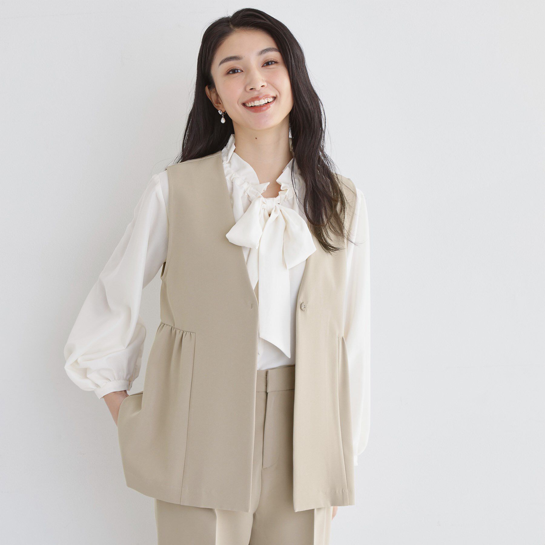 THE SHOP TK「【通勤・きちんと見えに】ダブルクロス ペプラムジレ/セットアップ可」|ベスト・ジレ|