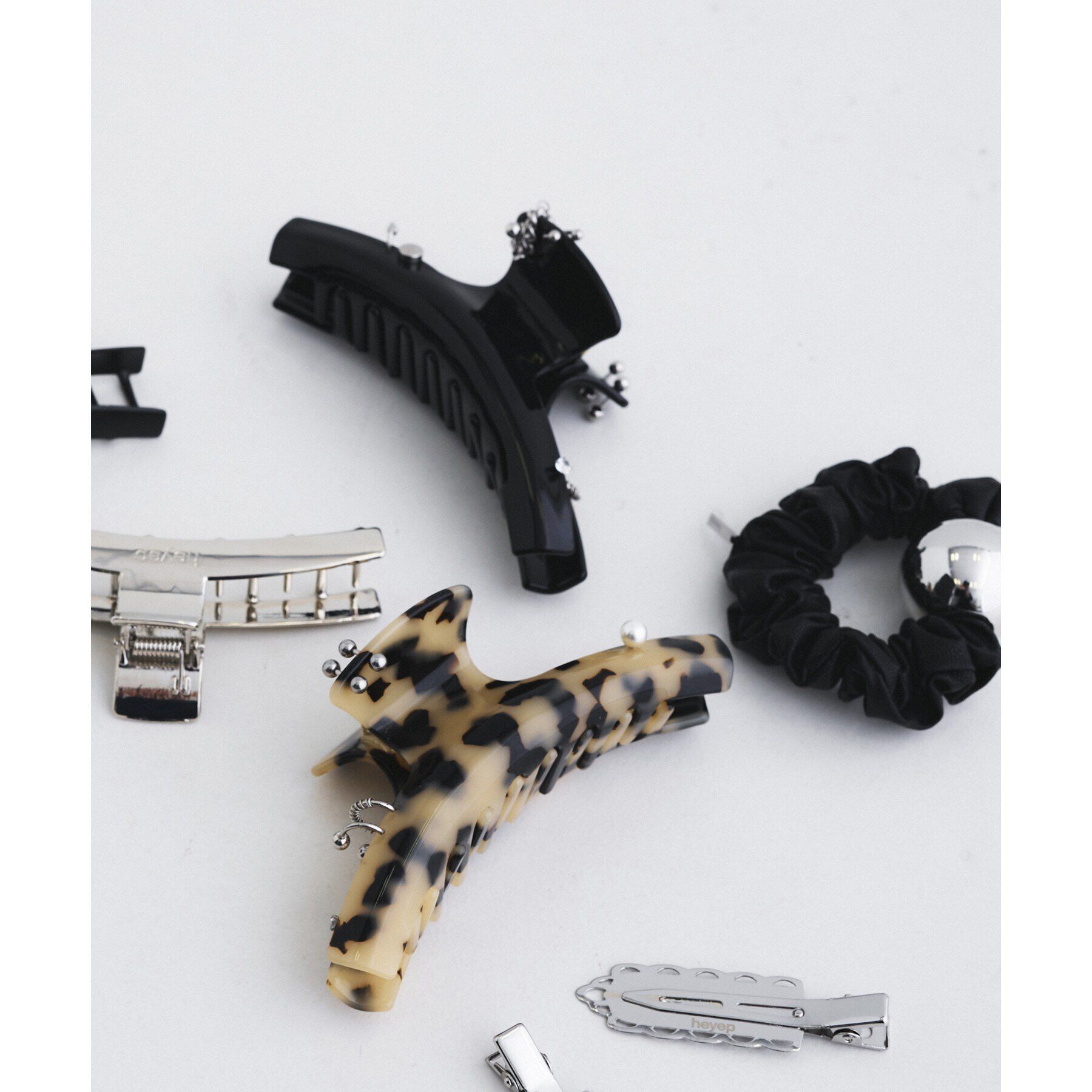 CODE A「【Re】heyep｜Piercing  Hair Clip Large」|その他|