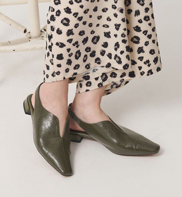 BEAUTY&YOUTH UNITED ARROWS「Vカット バックストラップ パンプス」|パンプス|OLIVE