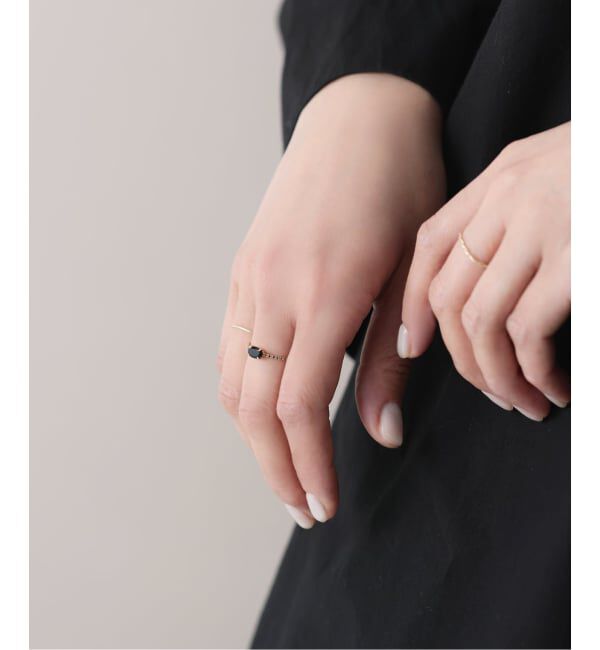 Lilas by Spick&Span「オーバルオニキスメレブラックダイヤリング K10」|リング|
