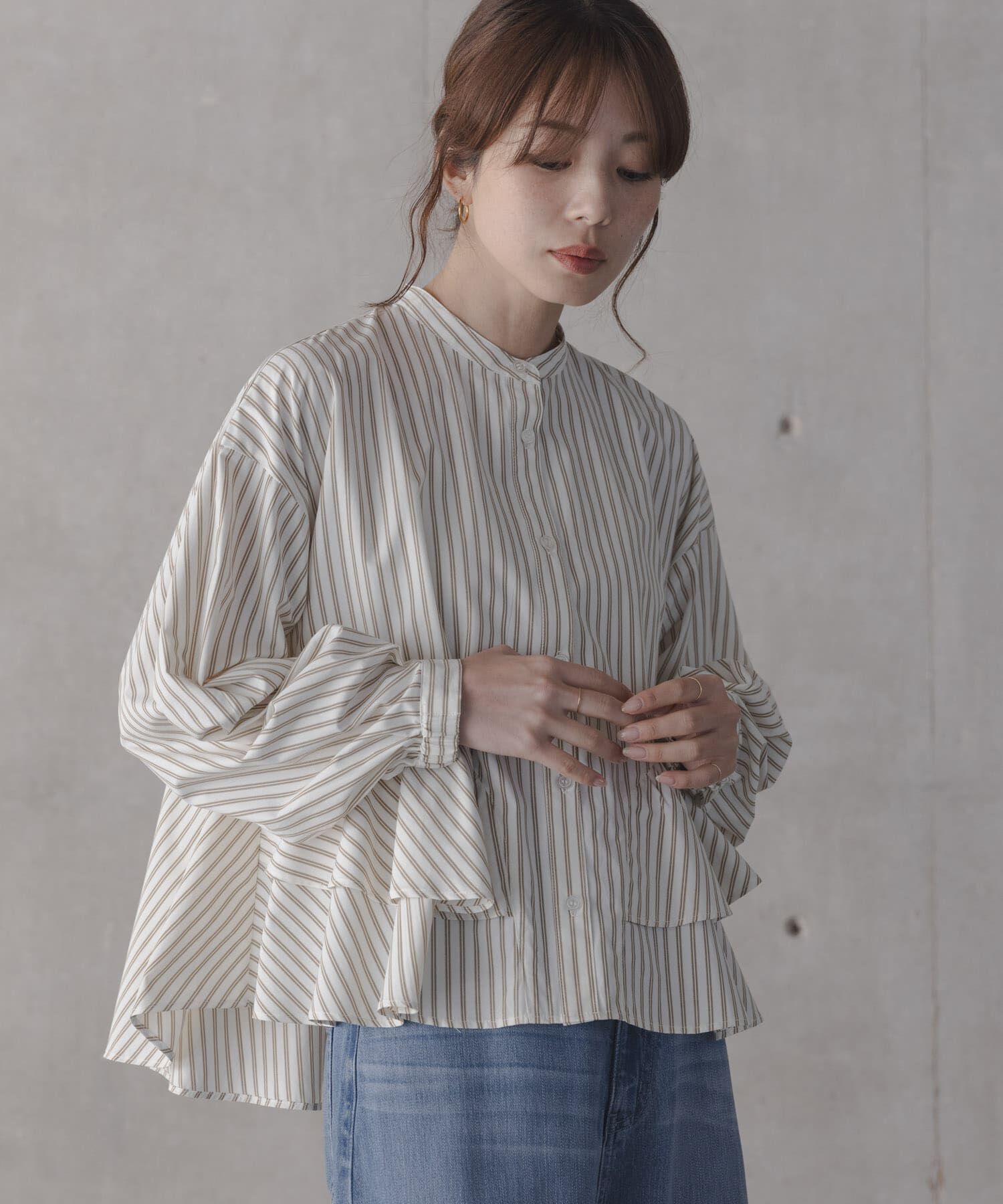Sonny Label 「『WEB限定』バンドカラーフリルストライプシャツ」|シャツ・ブラウス|