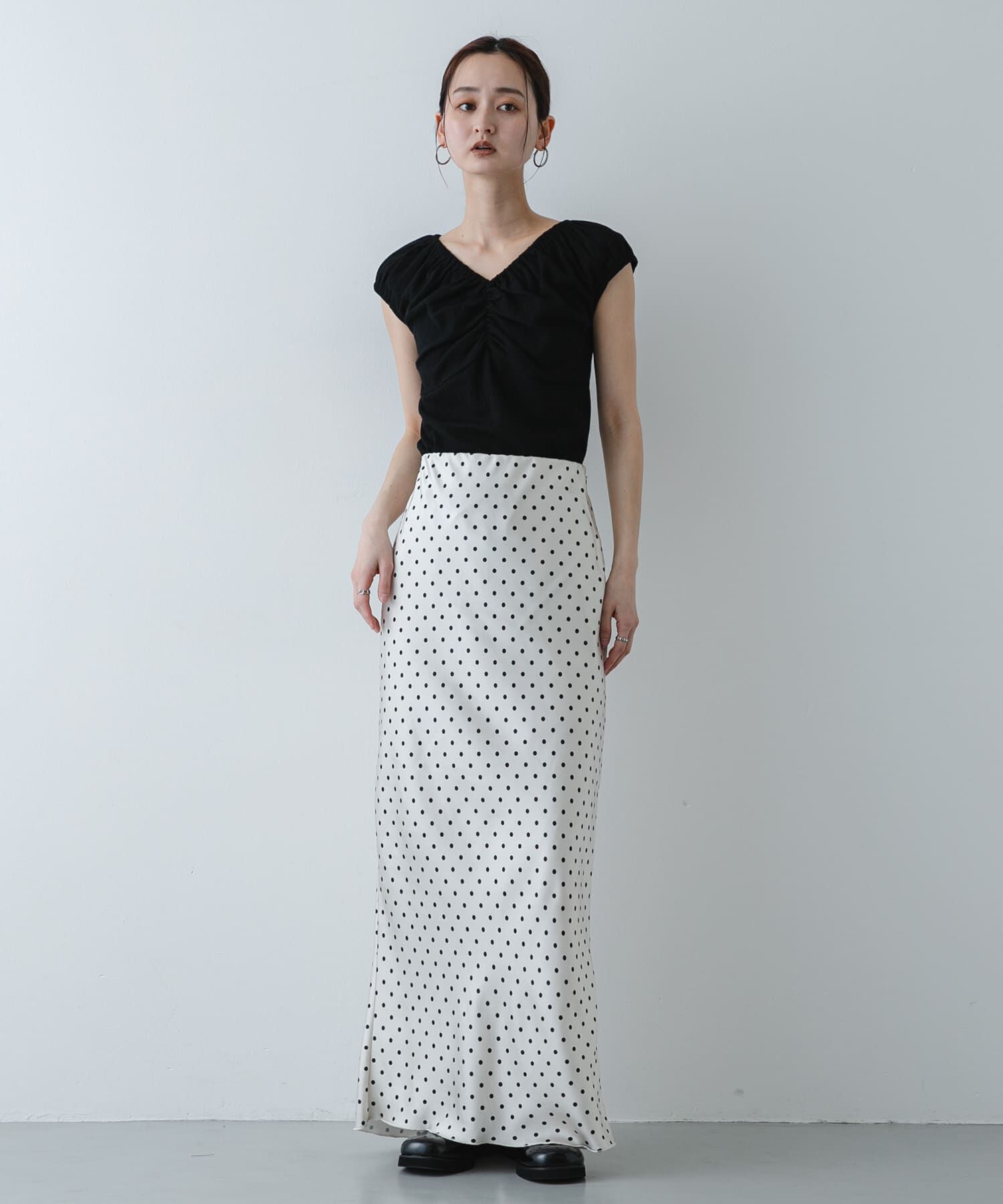 SENSE OF PLACE by URBAN RESEARCH「ギャザーネックカットトップ」|Tシャツ・カットソー|
