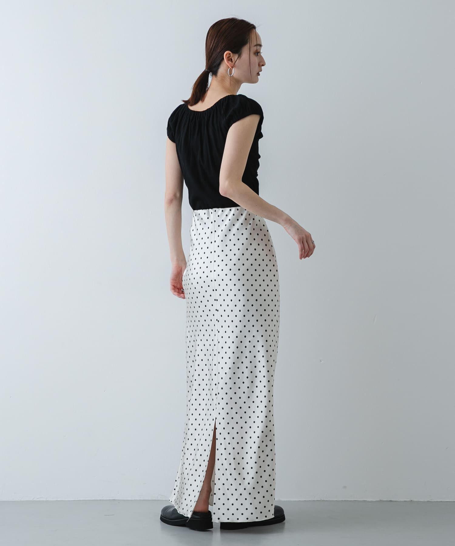 SENSE OF PLACE by URBAN RESEARCH「ギャザーネックカットトップ」|Tシャツ・カットソー|