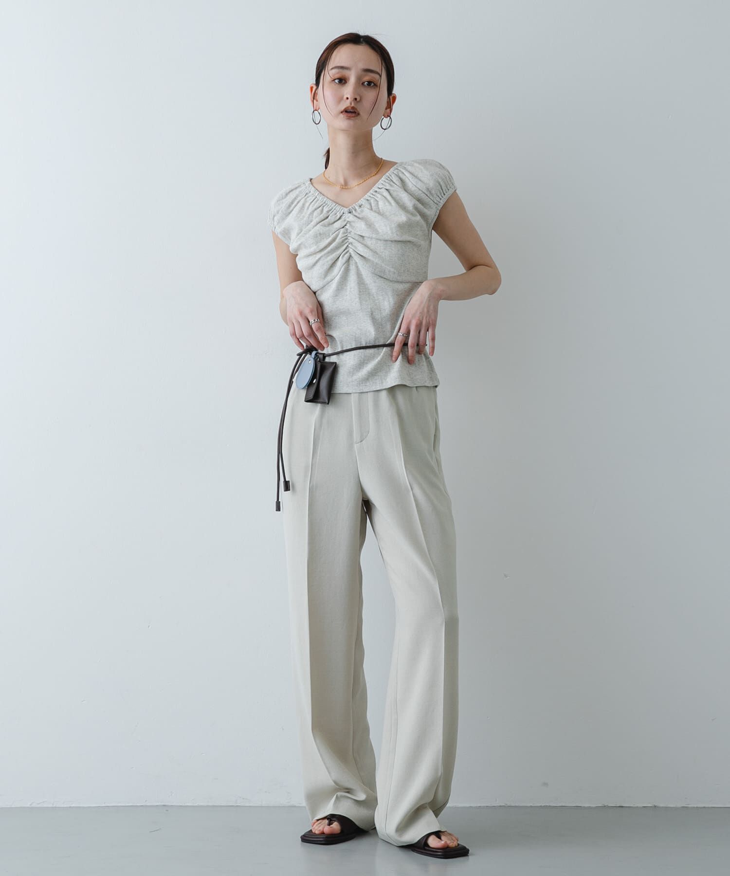 SENSE OF PLACE by URBAN RESEARCH「ギャザーネックカットトップ」|Tシャツ・カットソー|