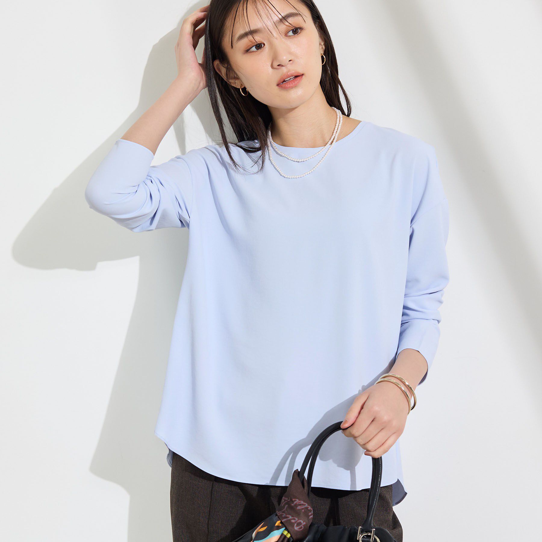 INDIVI「【吸汗速乾／さらっと】キレイめロンT」|Tシャツ・カットソー|サックスブルー(09