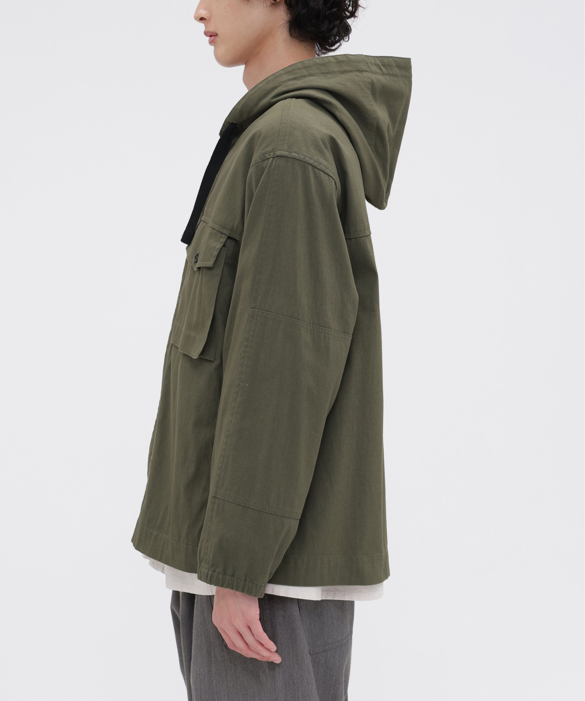 MHL.「COTTON NYLON TWILL BLOUSON」|ブルゾン・スタジャン|