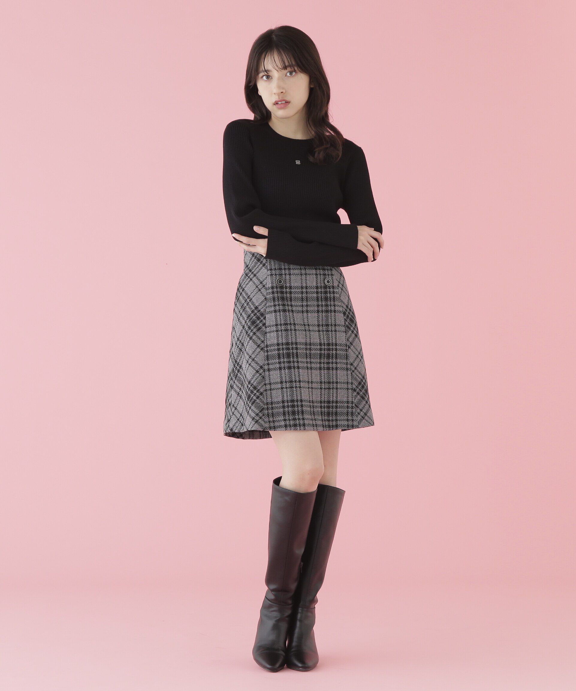  「長袖リブデザインロゴプレートニット」|ニット・セーター|
