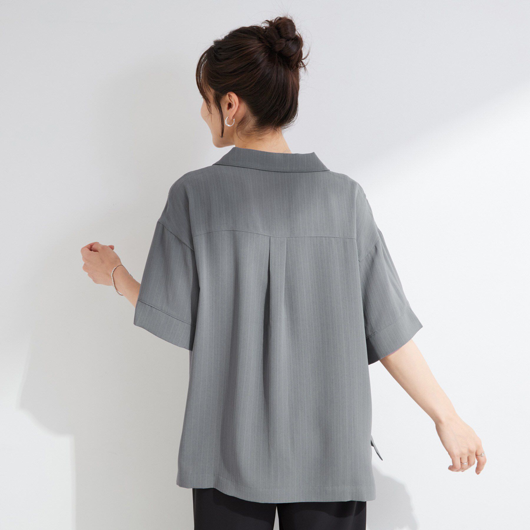 SHOO･LA･RUE「【通気性〇/UV/S-LL】洗濯後しわになりにくい とろみストライプシャツ」|シャツ・ブラウス|